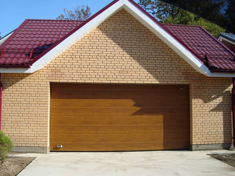 Секционные ворота DoorHan в Обиниске с установкой