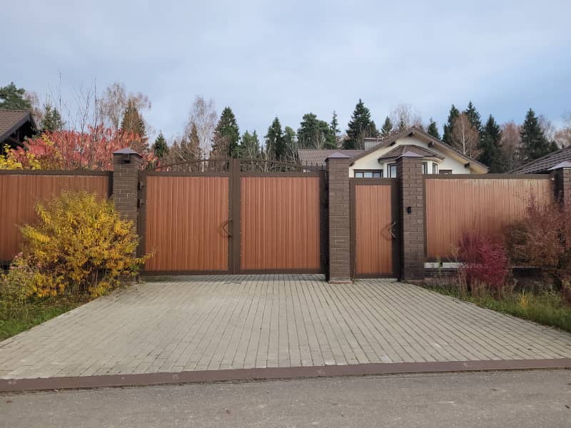 Уличные ворота DoorHan в Обиниске с установкой